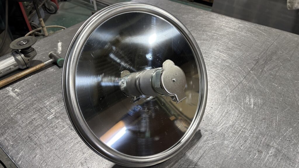 既製品ステンレスタンク蓋加工